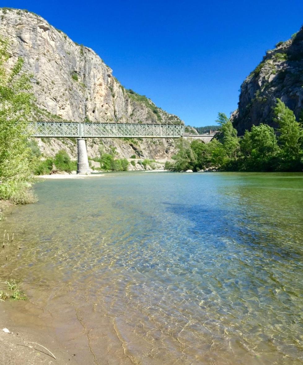 Charmant Chalet Pour 2 Personnes Spa Prive Massillargues-Attuech エクステリア 写真